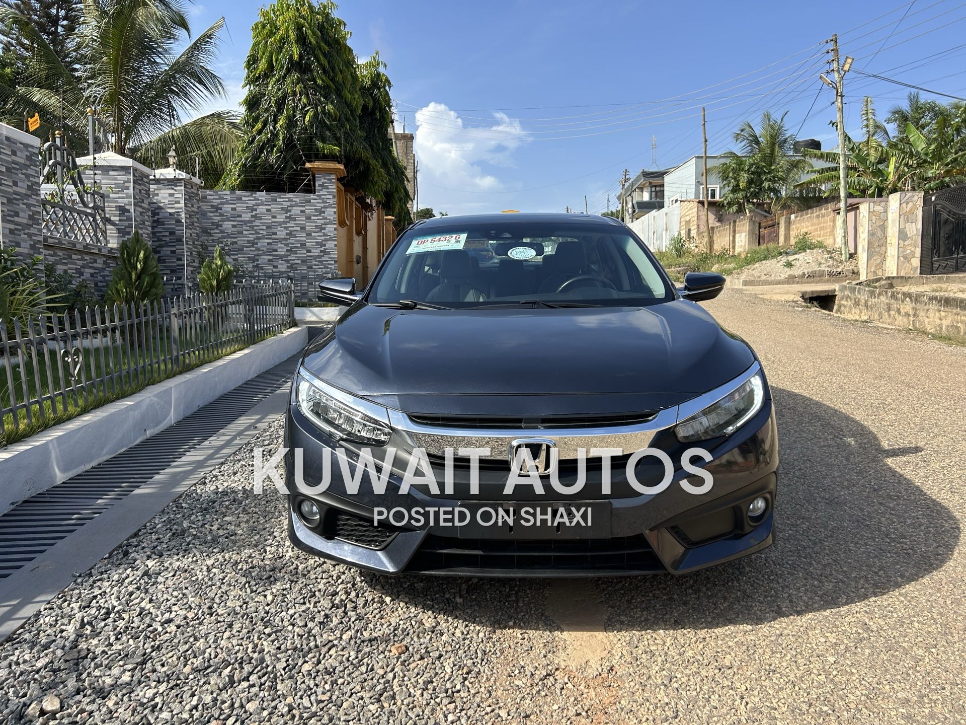 2017 CIVIC TOURING photo 1