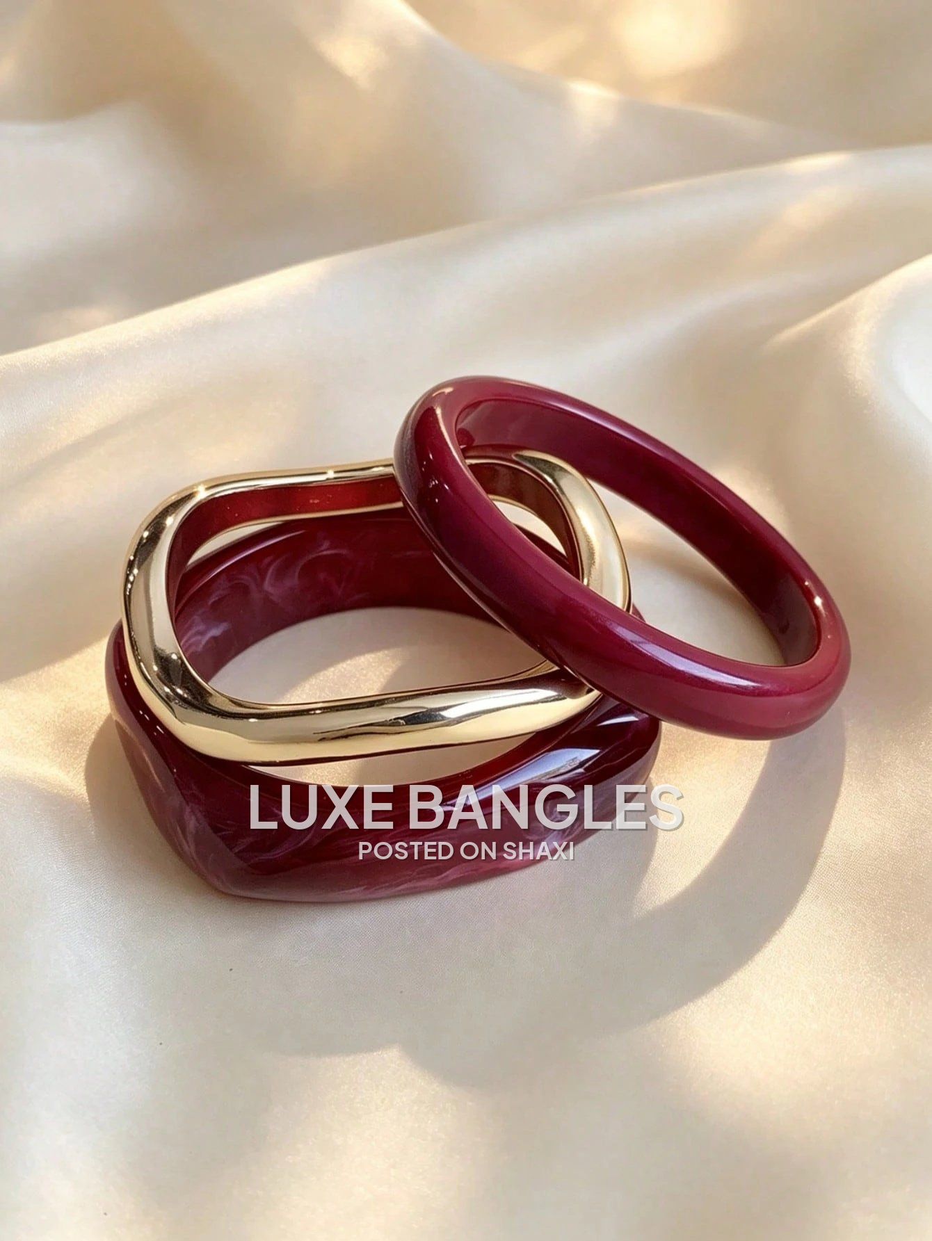 Lady's bangles, bracelet and earrings photo 2