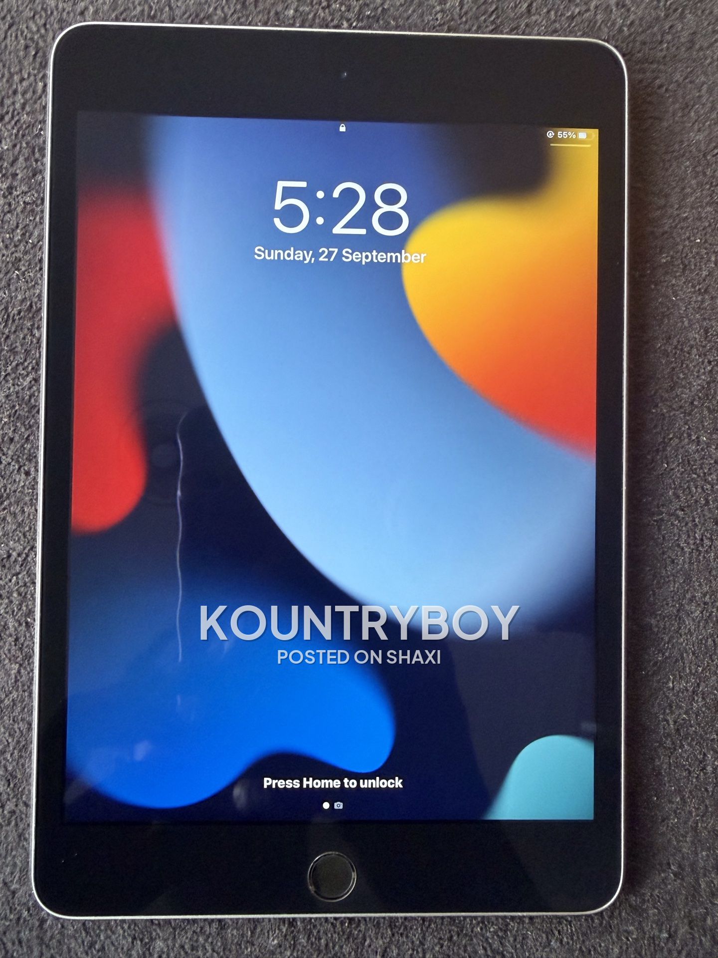 Fresh iPad mini 4, 128GB 2GB RAM photo 1