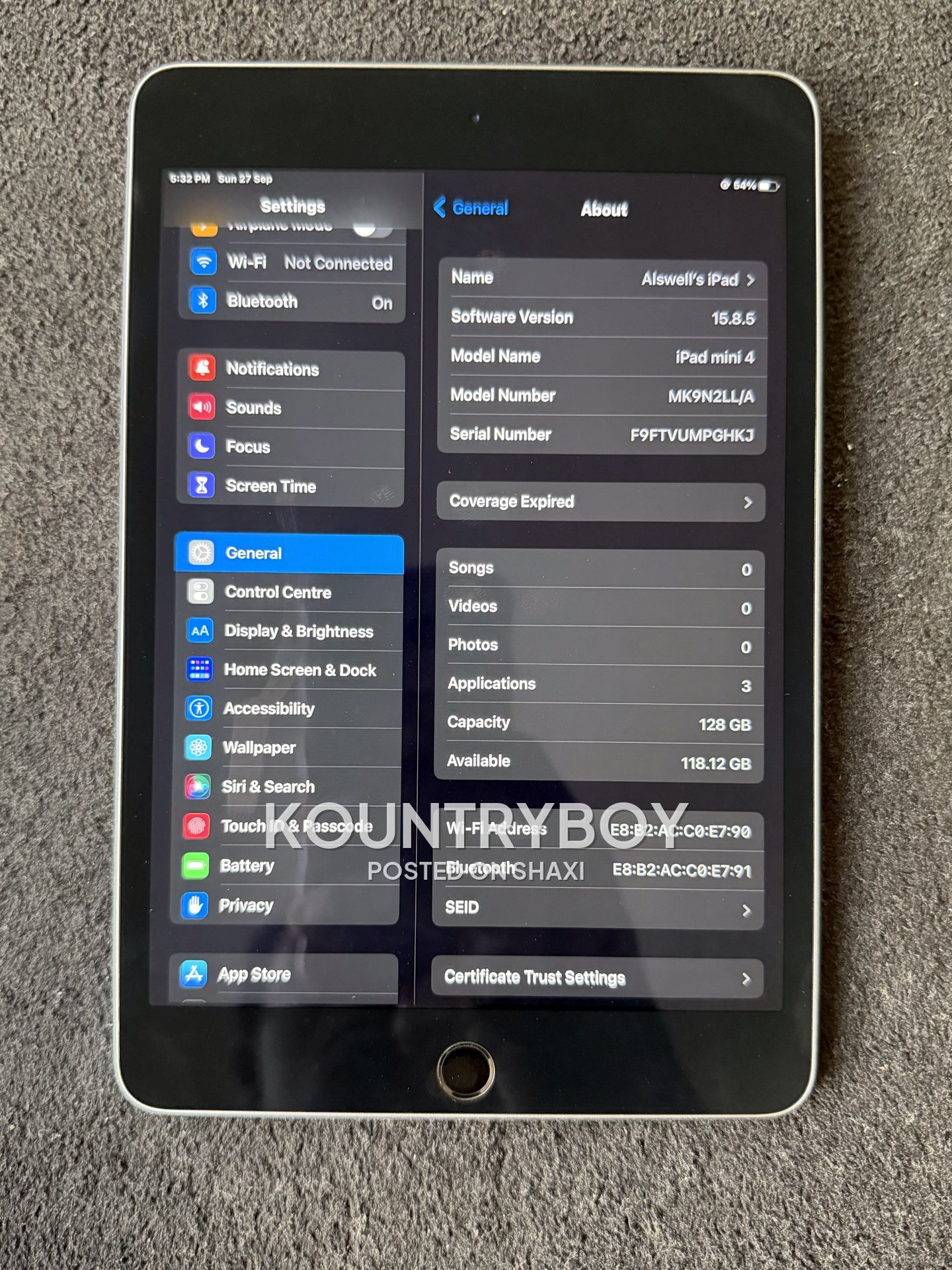 Fresh iPad mini 4, 128GB 2GB RAM photo 4