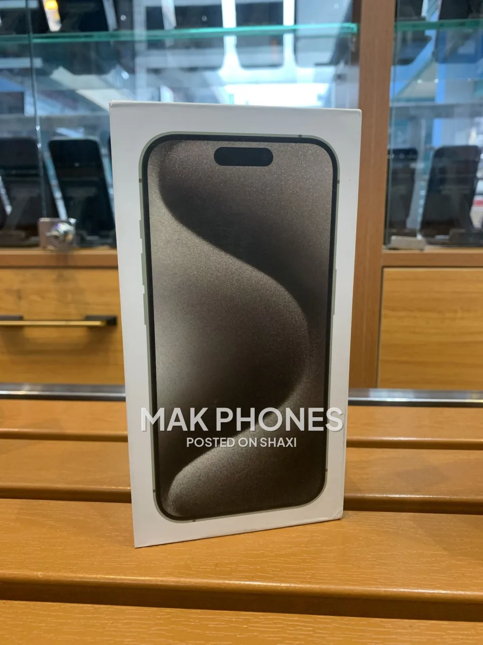 15 promax 256Gb photo 3