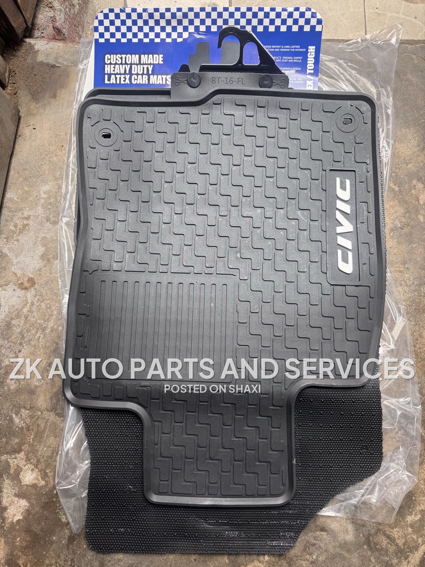 FLOOR MAT FOR ALL CARS photo 2