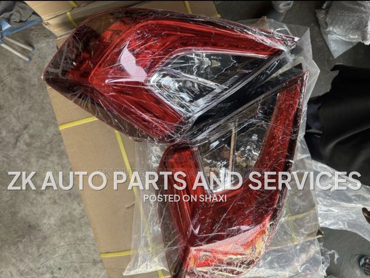 Honda Civic taillight photo 1