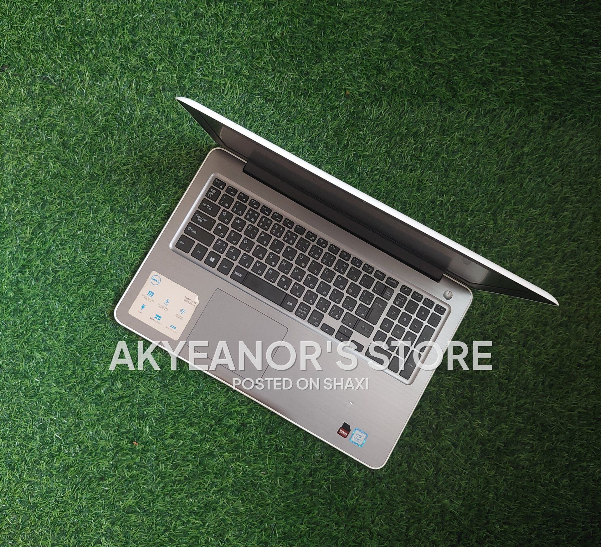 Dell Inspiron 5567 photo 4