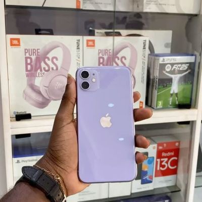 iPhone 11 64gb neat