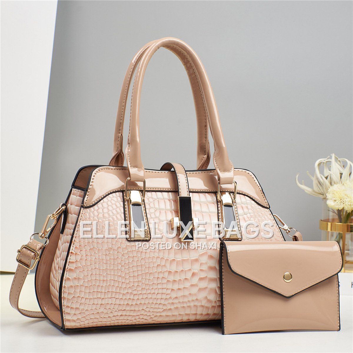 Classy Ladies Hand Bag photo 2