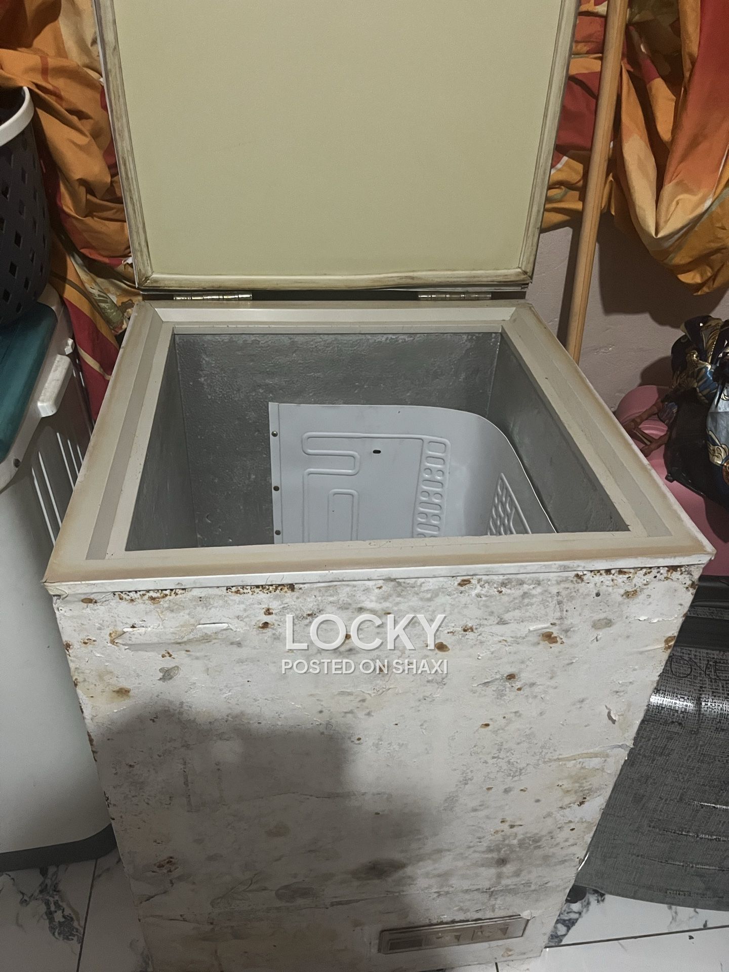 Used freezer photo 1