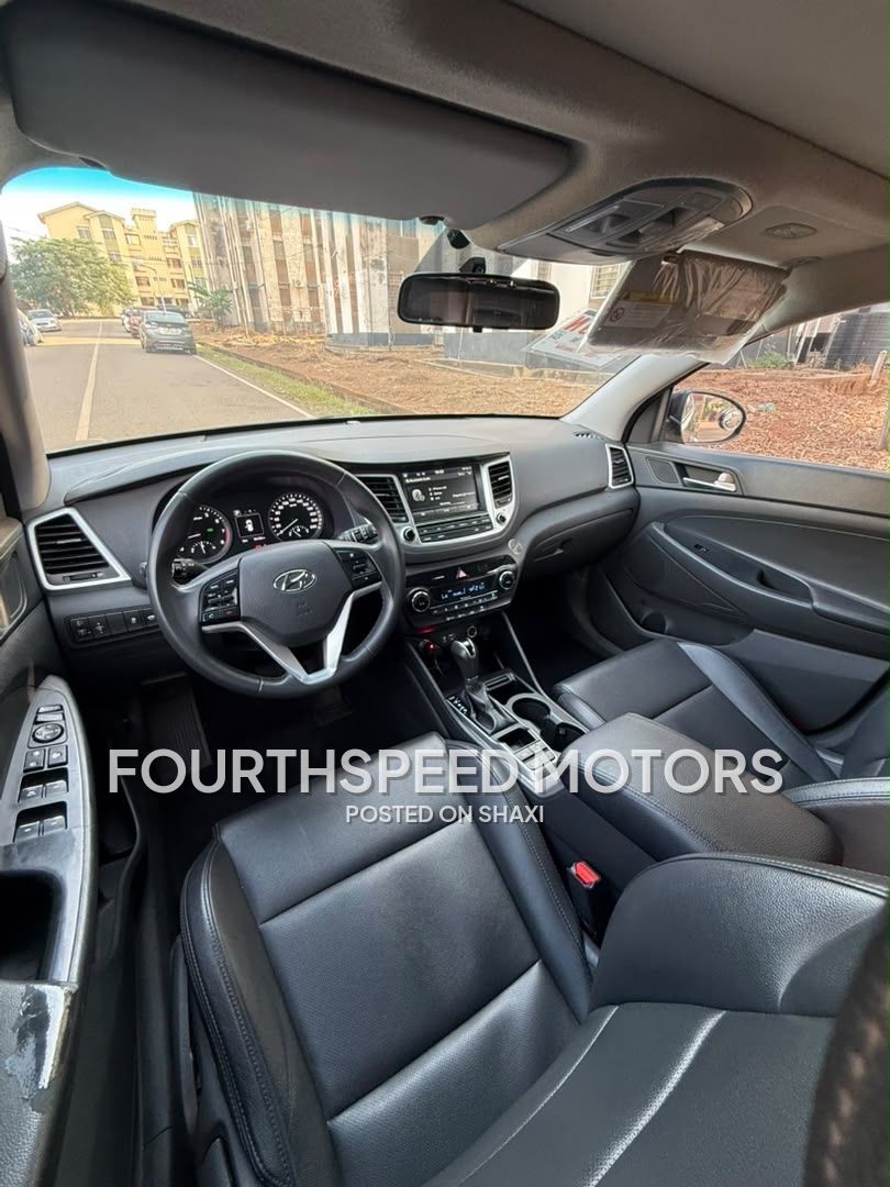 2016 Hyundai Tucson photo 5