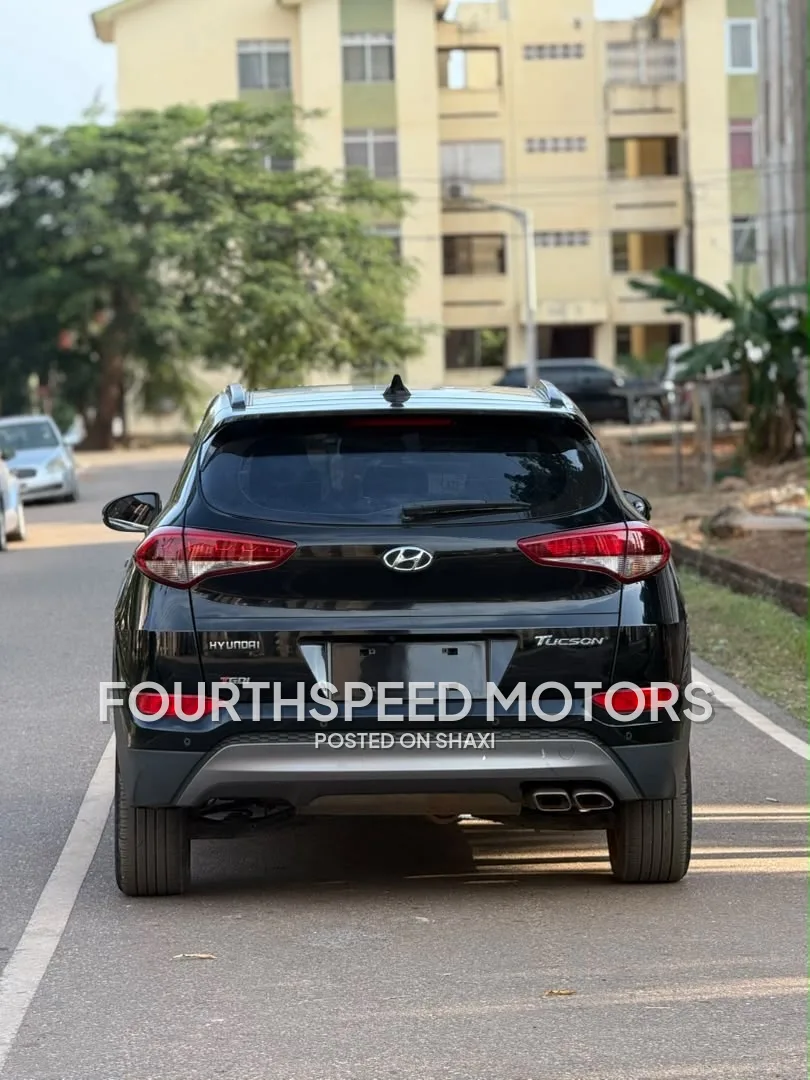 2016 Hyundai Tucson photo 10