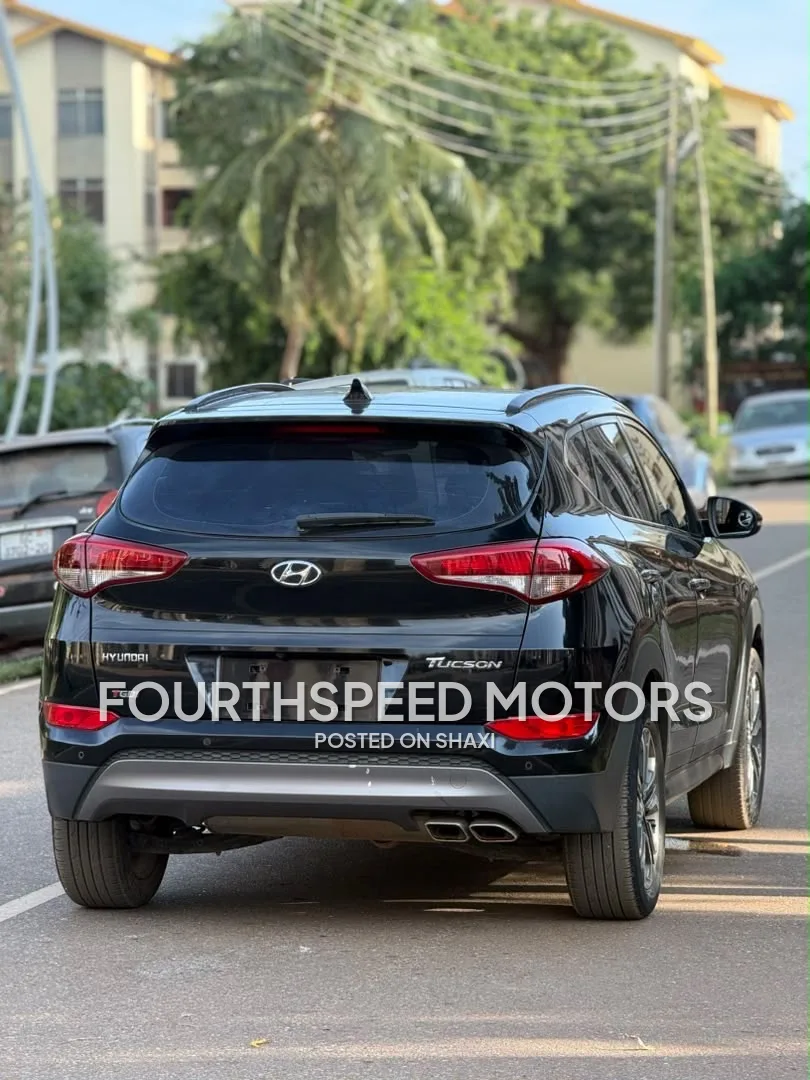 2016 Hyundai Tucson photo 9