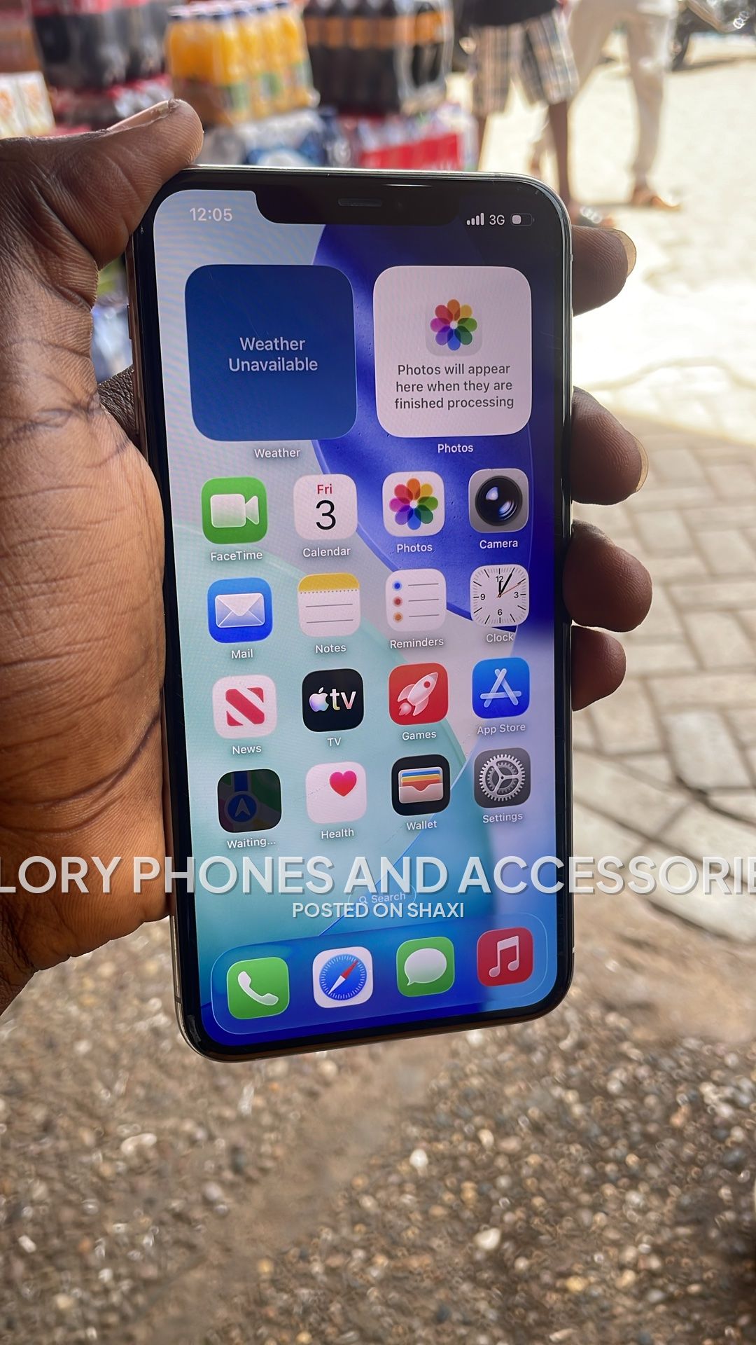 iPhone 11 Pro Max photo 1