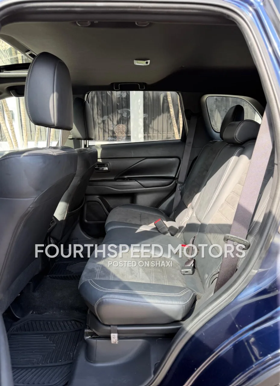 2019 Mitsubishi outlander limited edition photo 6