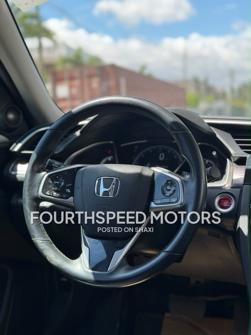 2021 Honda Civic Touring photo 6