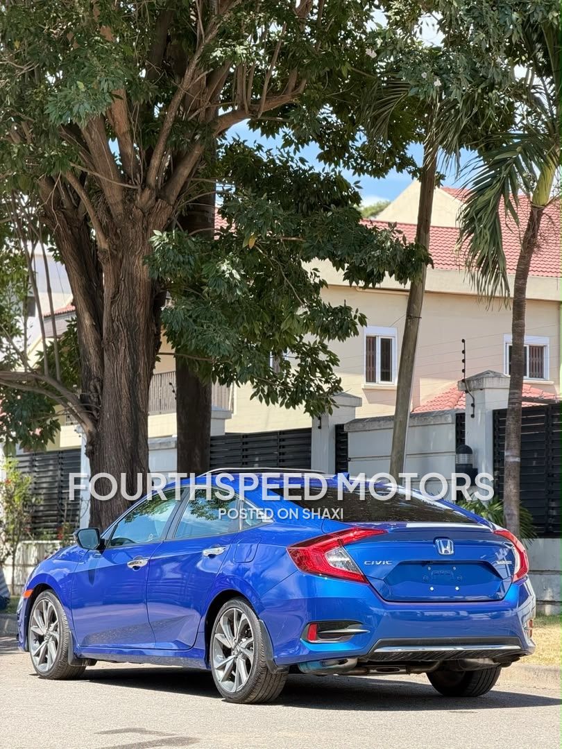 2021 Honda Civic Touring photo 3