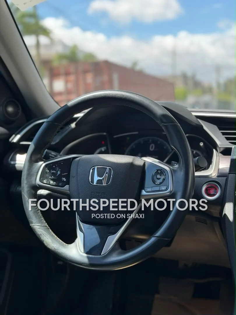 2021 Honda Civic Touring photo 6