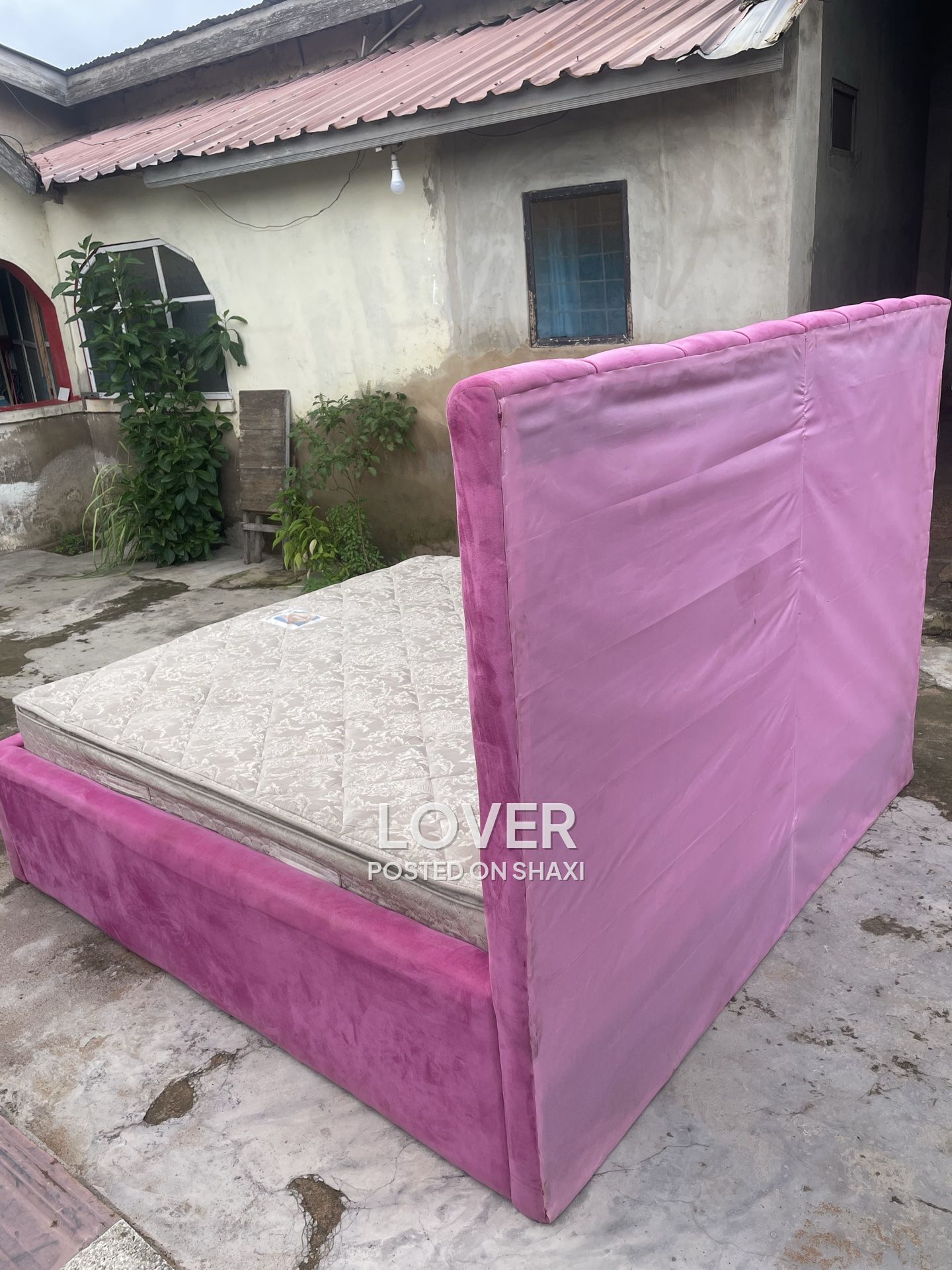 King size mattress and Bed Frame photo 2