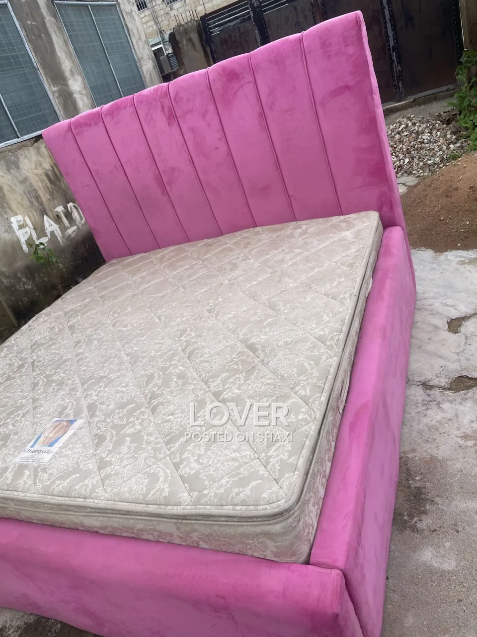 King size mattress and Bed Frame photo 3