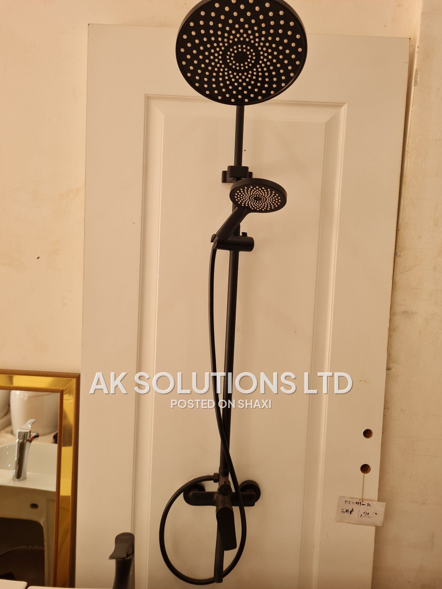 ALL KINDS OF BATHROOM SHOWER photo 1
