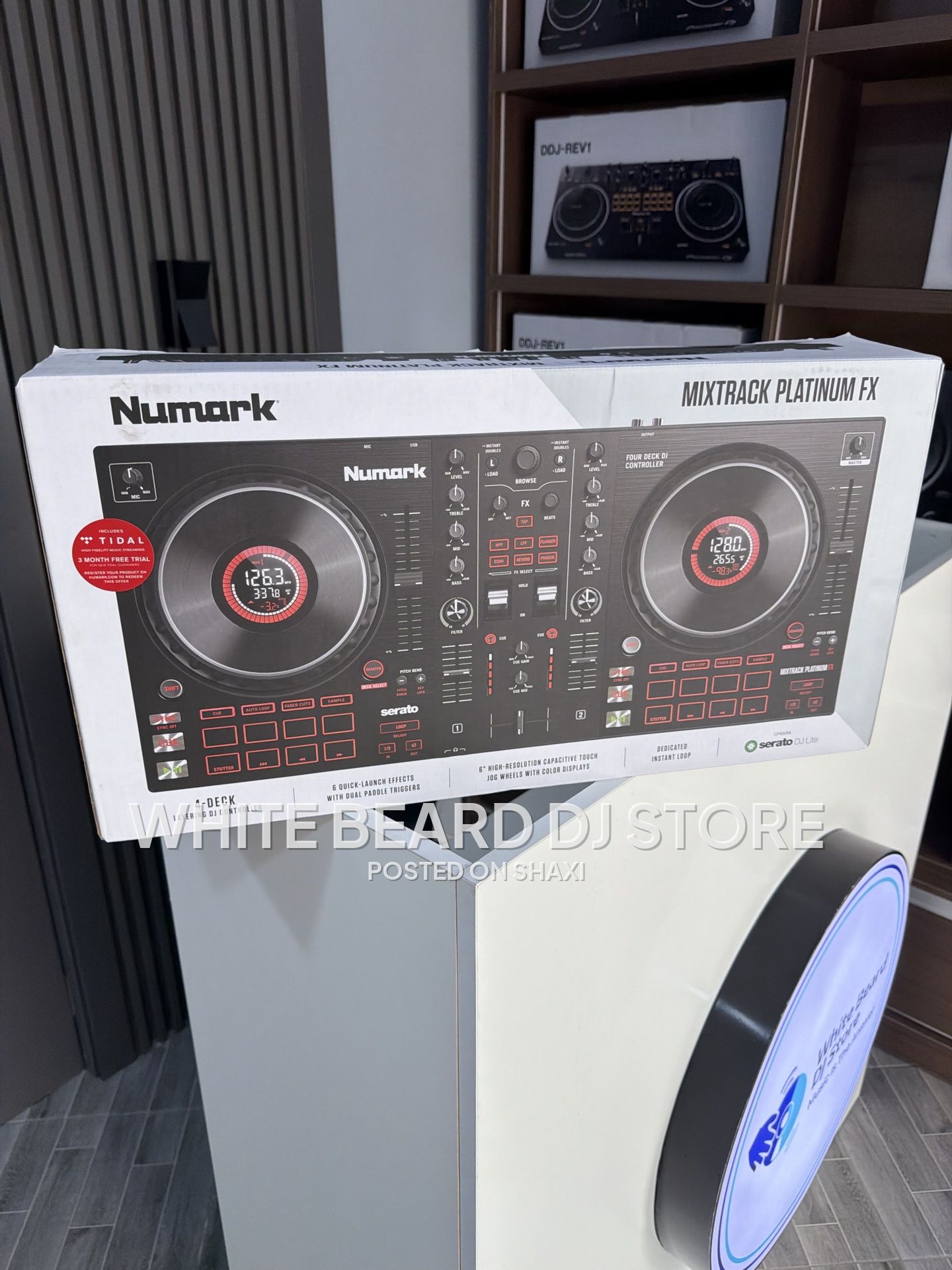Numark Mixtrack Platinum FX 4-Deck Serato DJ Controller with Jog Wheel Displays and FX Paddles photo 5