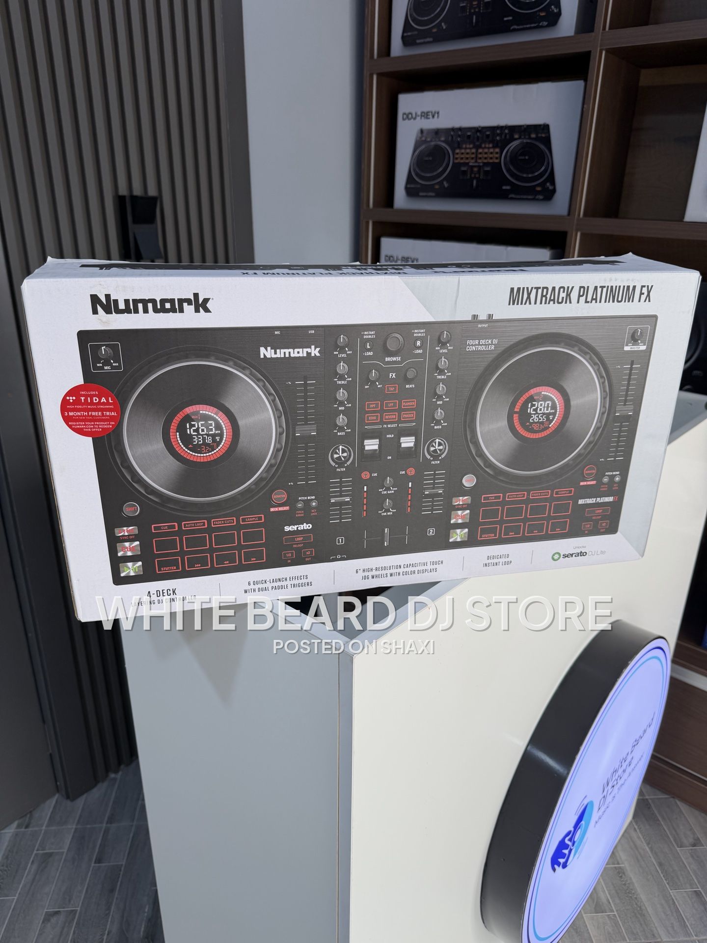 Numark Mixtrack Platinum FX 4-Deck Serato DJ Controller with Jog Wheel Displays and FX Paddles photo 2