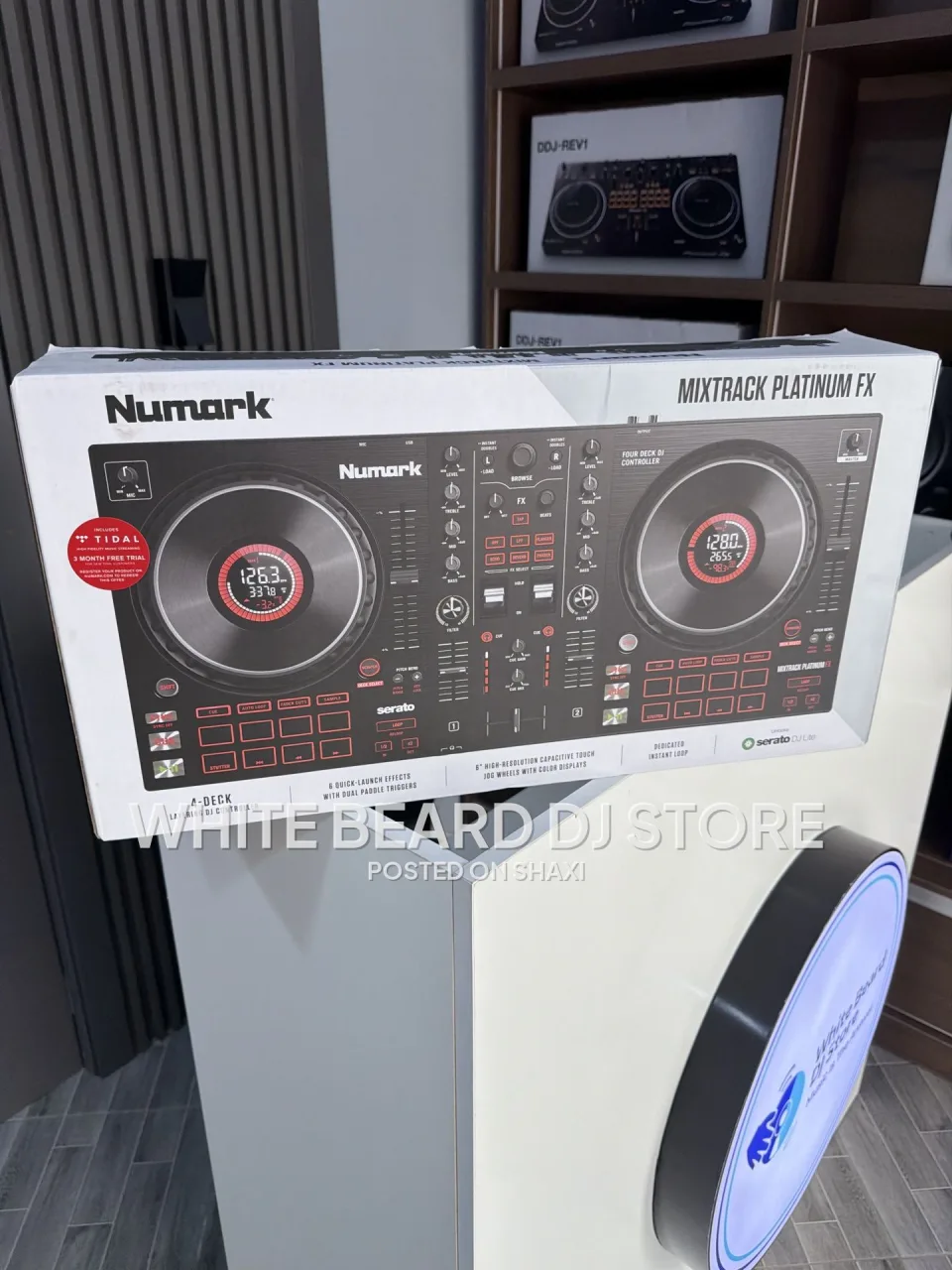 Numark Mixtrack Platinum FX 4-Deck Serato DJ Controller with Jog Wheel Displays and FX Paddles photo 3