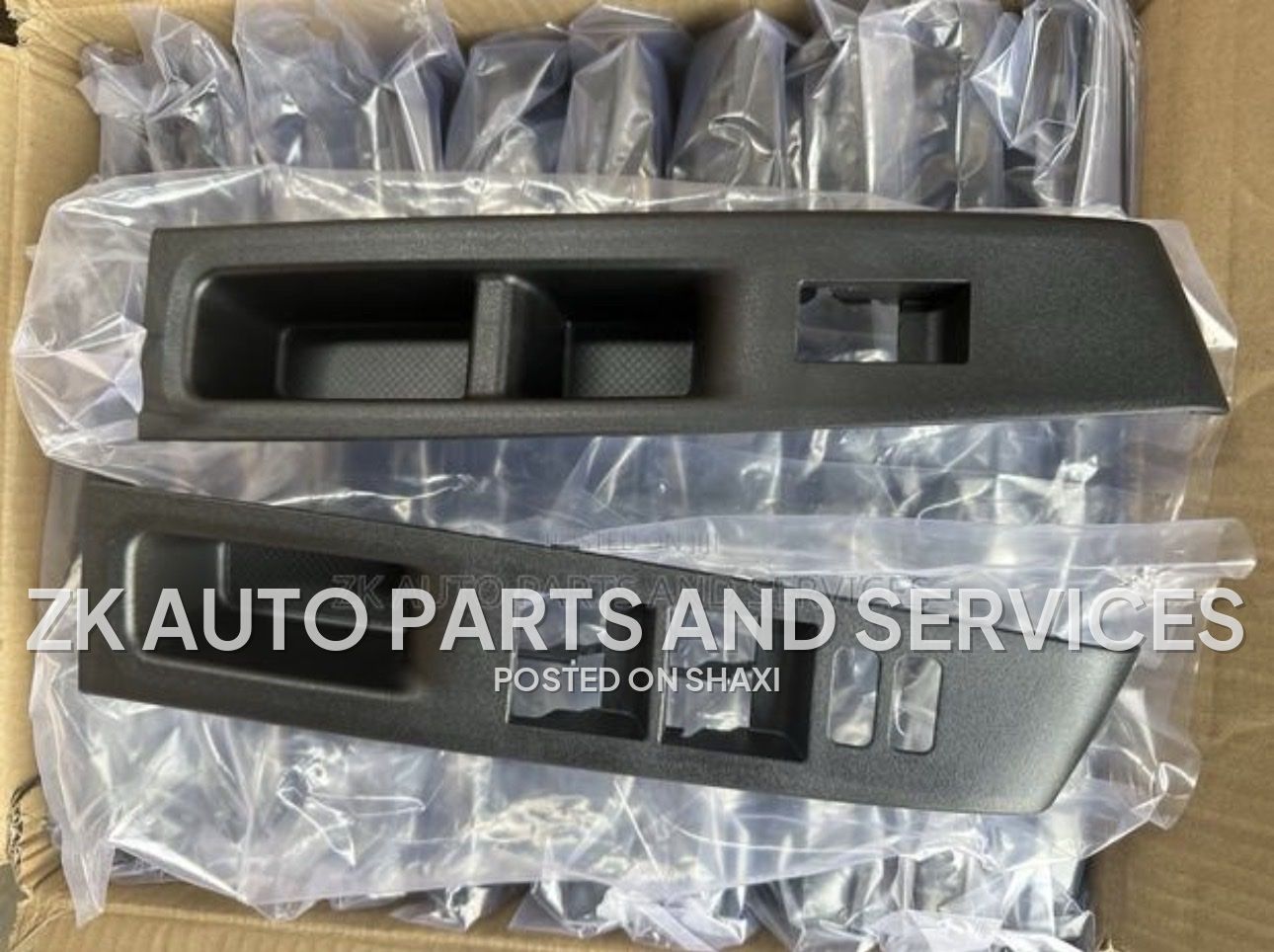 Toyota Vitz door switches covers photo 1