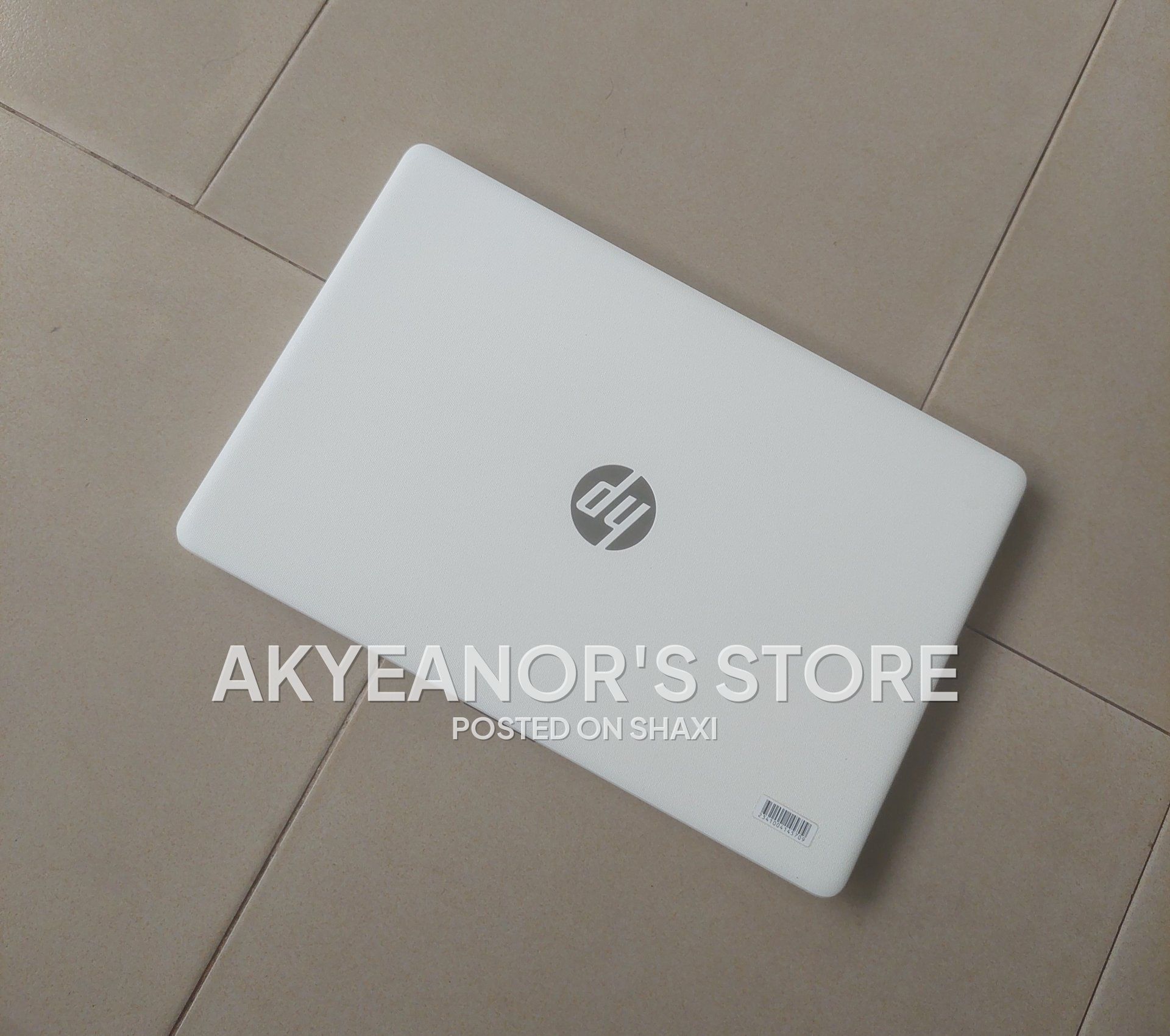 HP 15-da0xxx photo 2
