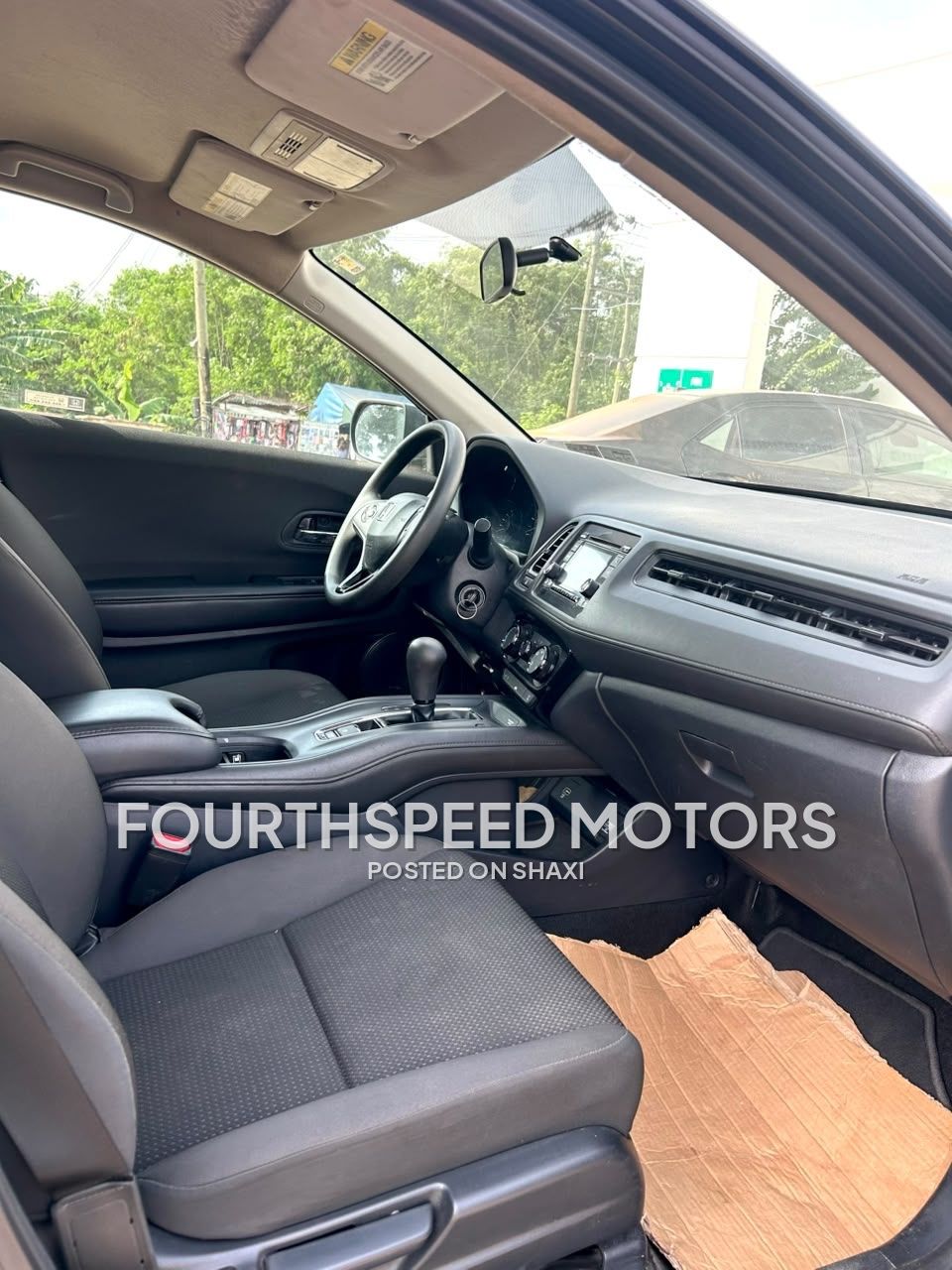 Honda Hrv LX 2019 model photo 5