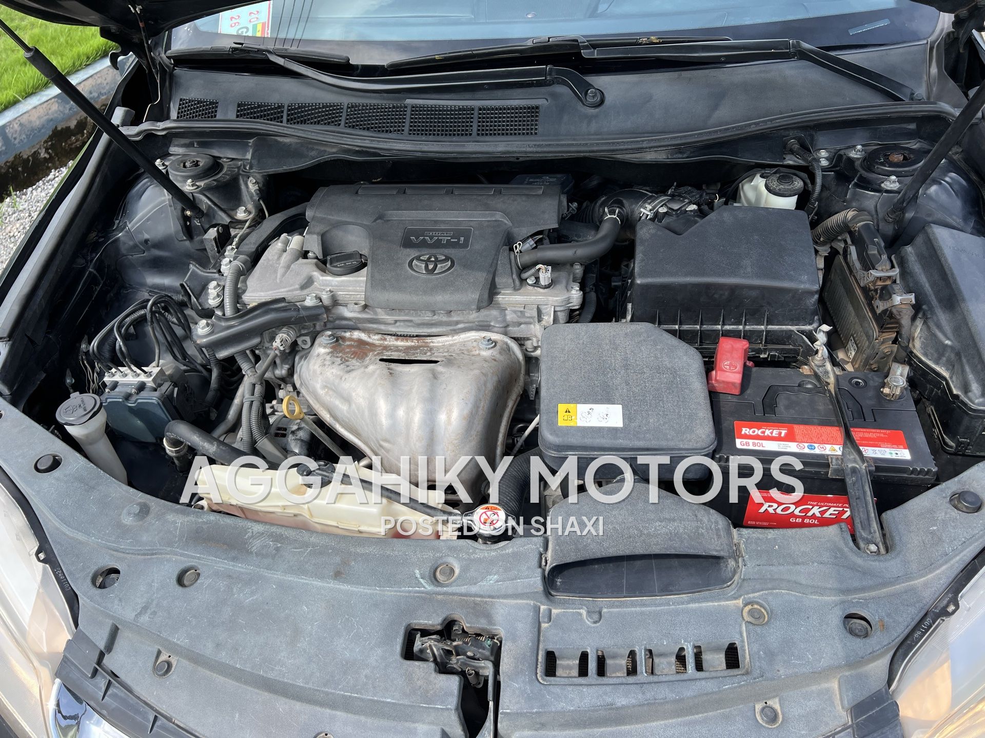 Toyota Camry photo 7