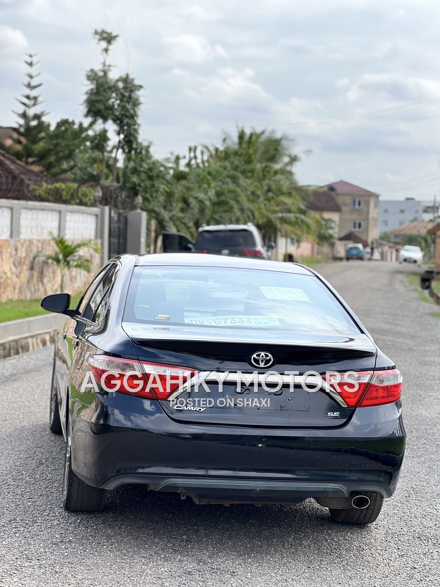 Toyota Camry photo 3