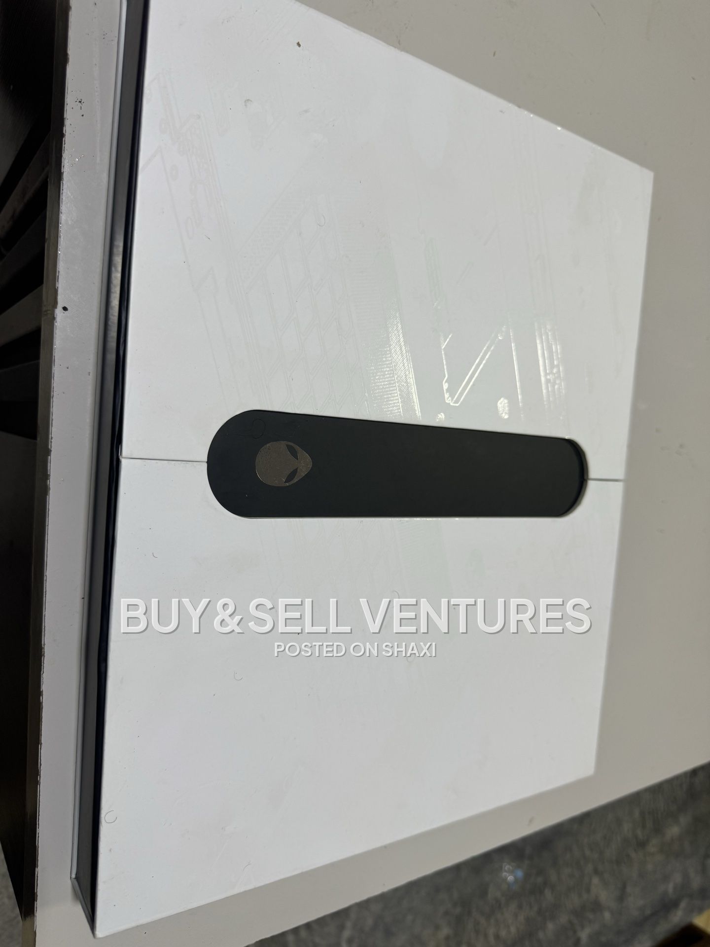 Alienware X14 photo 1