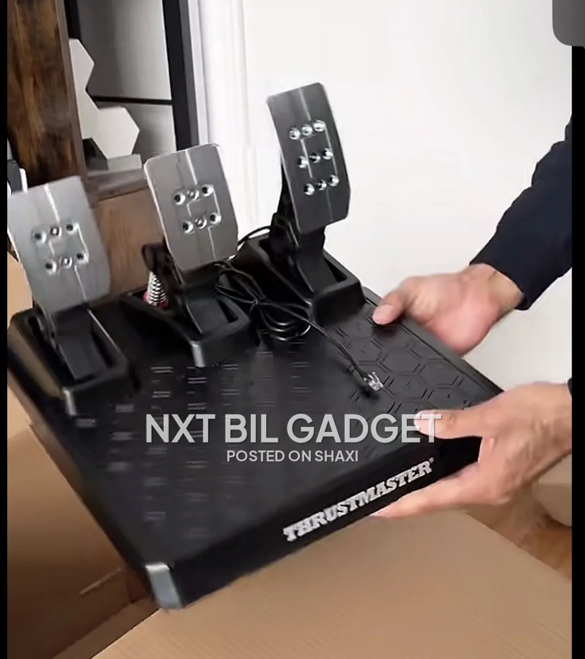 The Thrustmaster T248 photo 3
