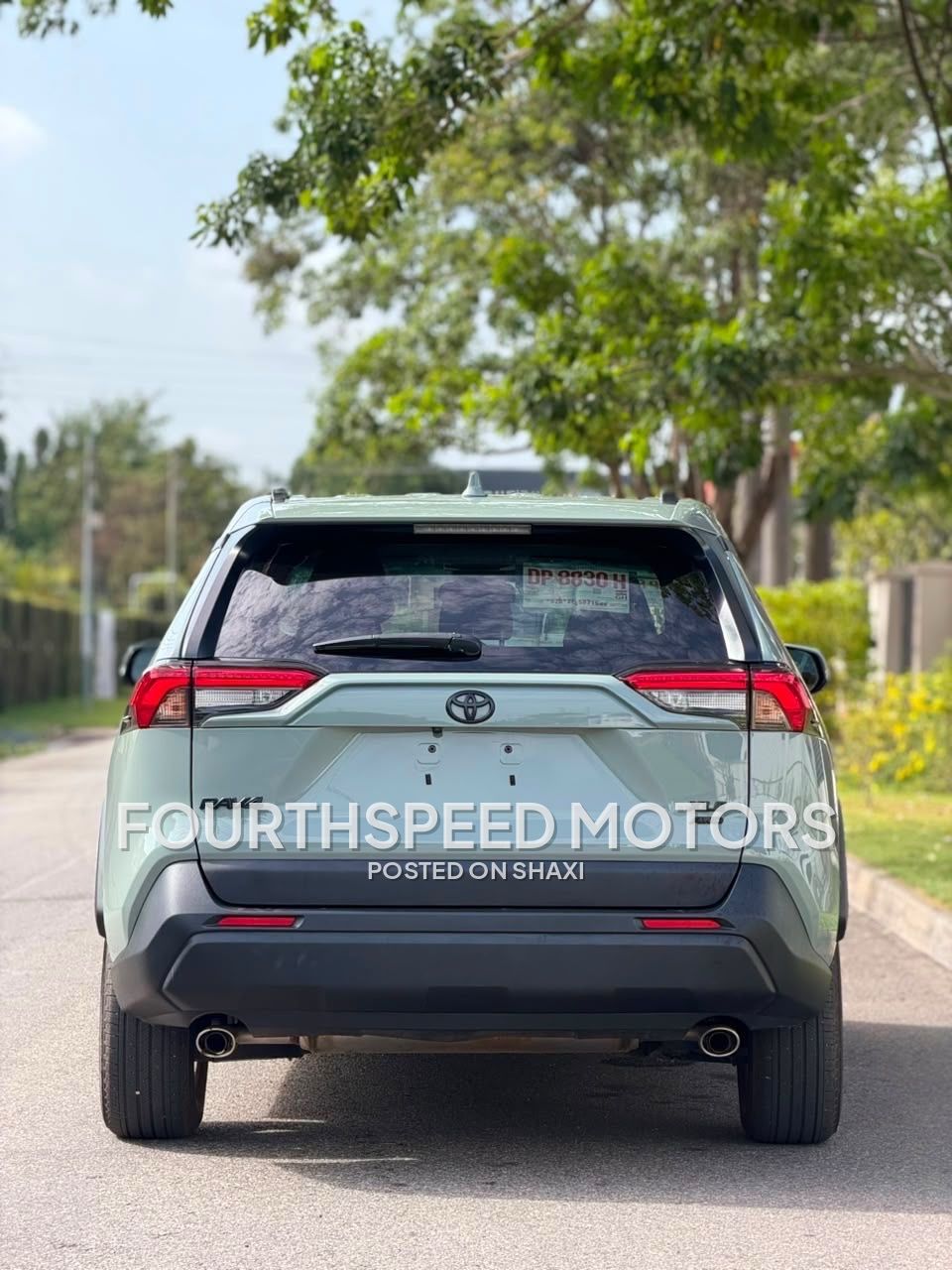 2023 Toyota RAV4 XLE photo 8