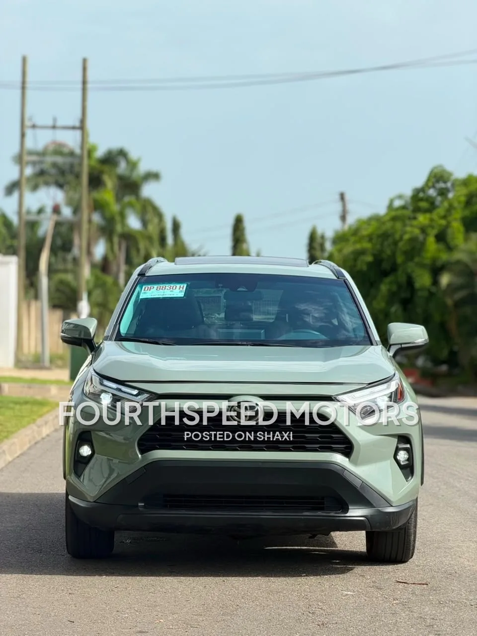 2023 Toyota RAV4 XLE photo 2