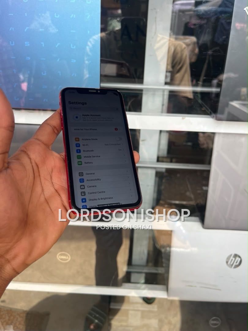 XR 64Gb neatly used Face ID Error photo 2