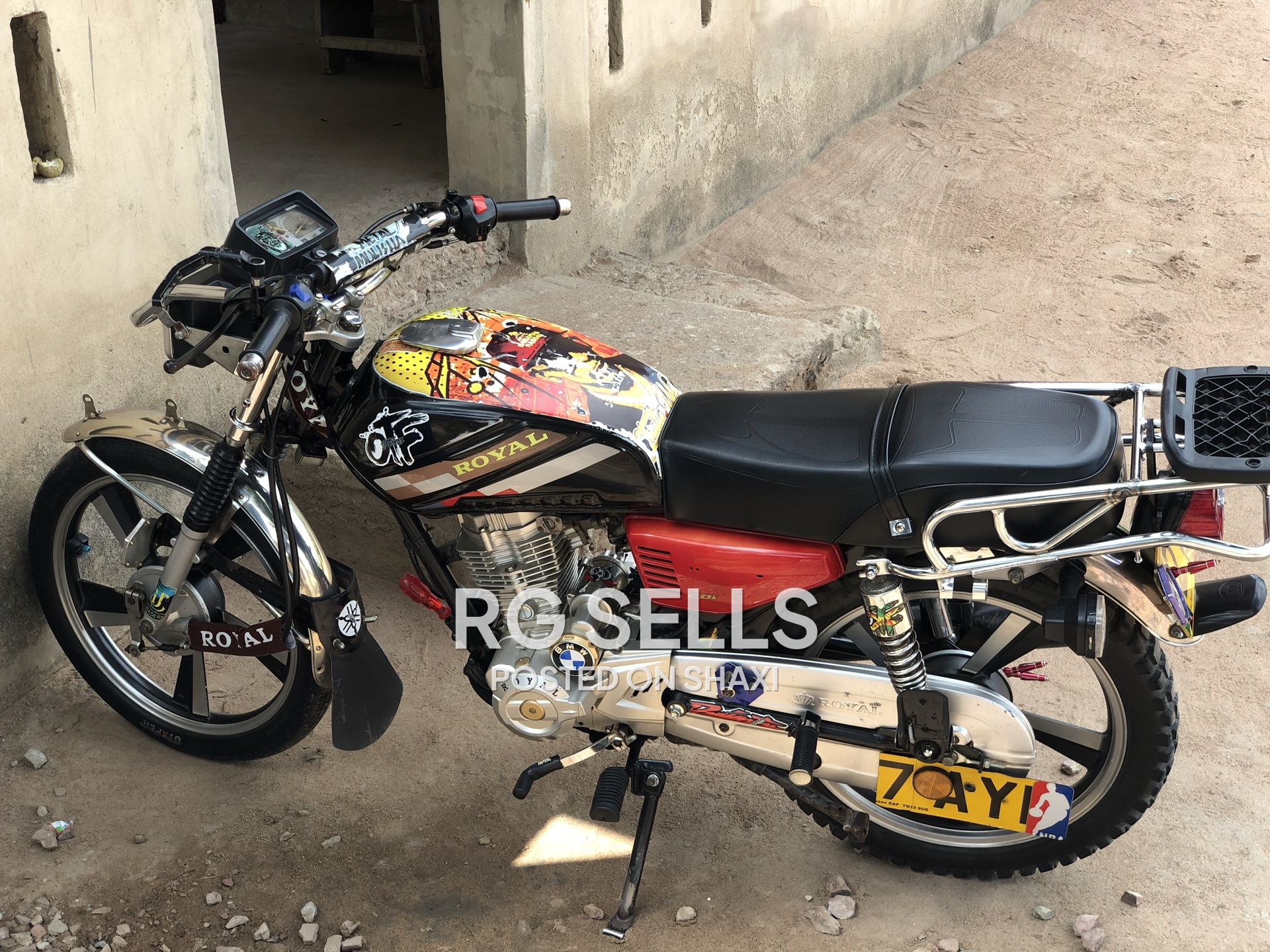 2025 royal motorcycle photo 2