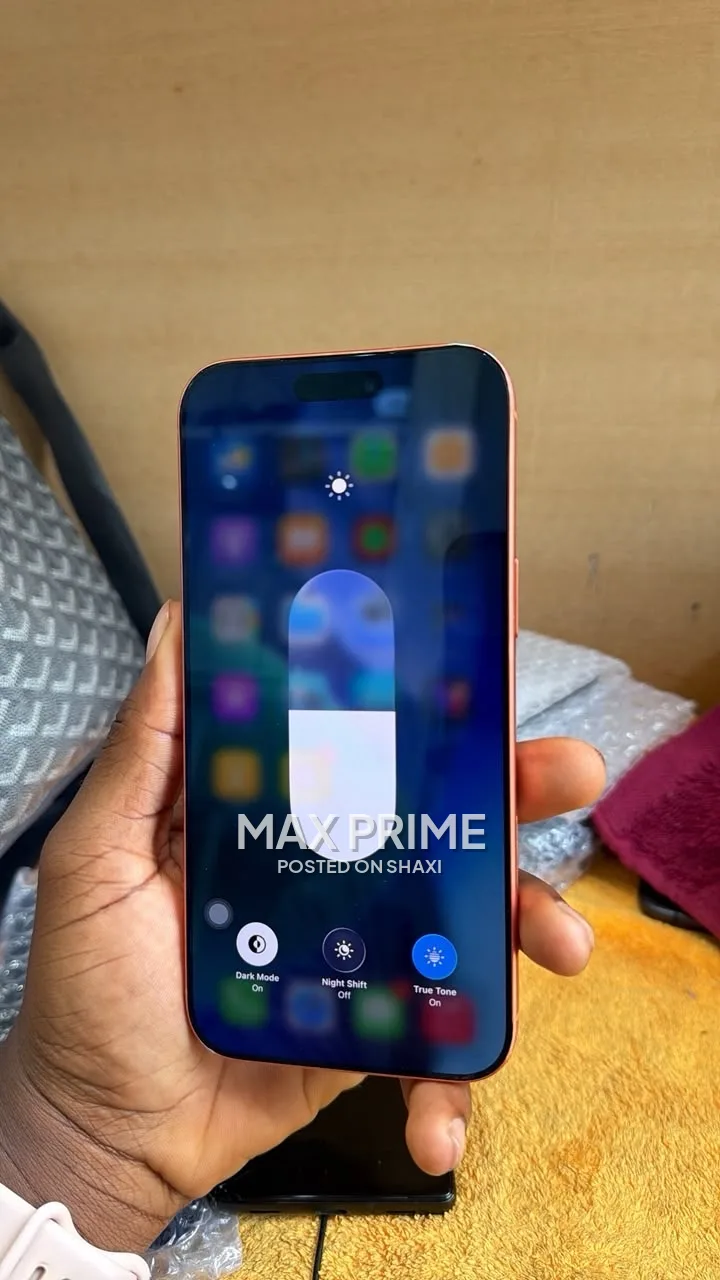 iPhone 17 pro max 256 gb physical sim unlock cc:345 photo 5