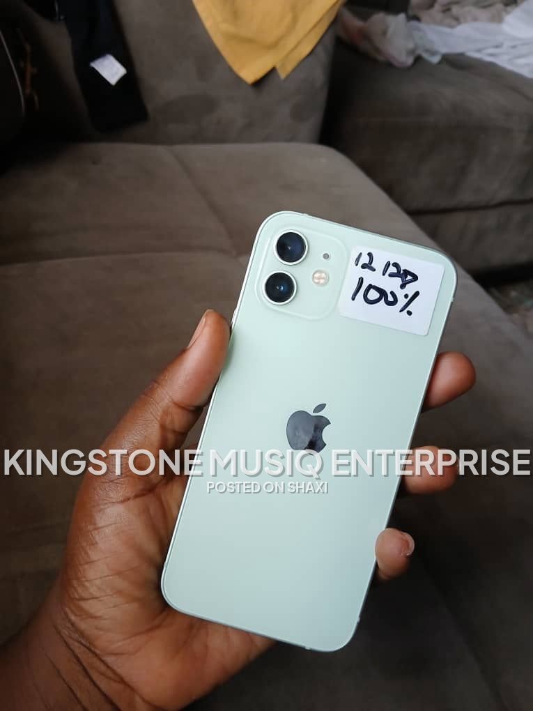 iPhone 12 128GB photo 1