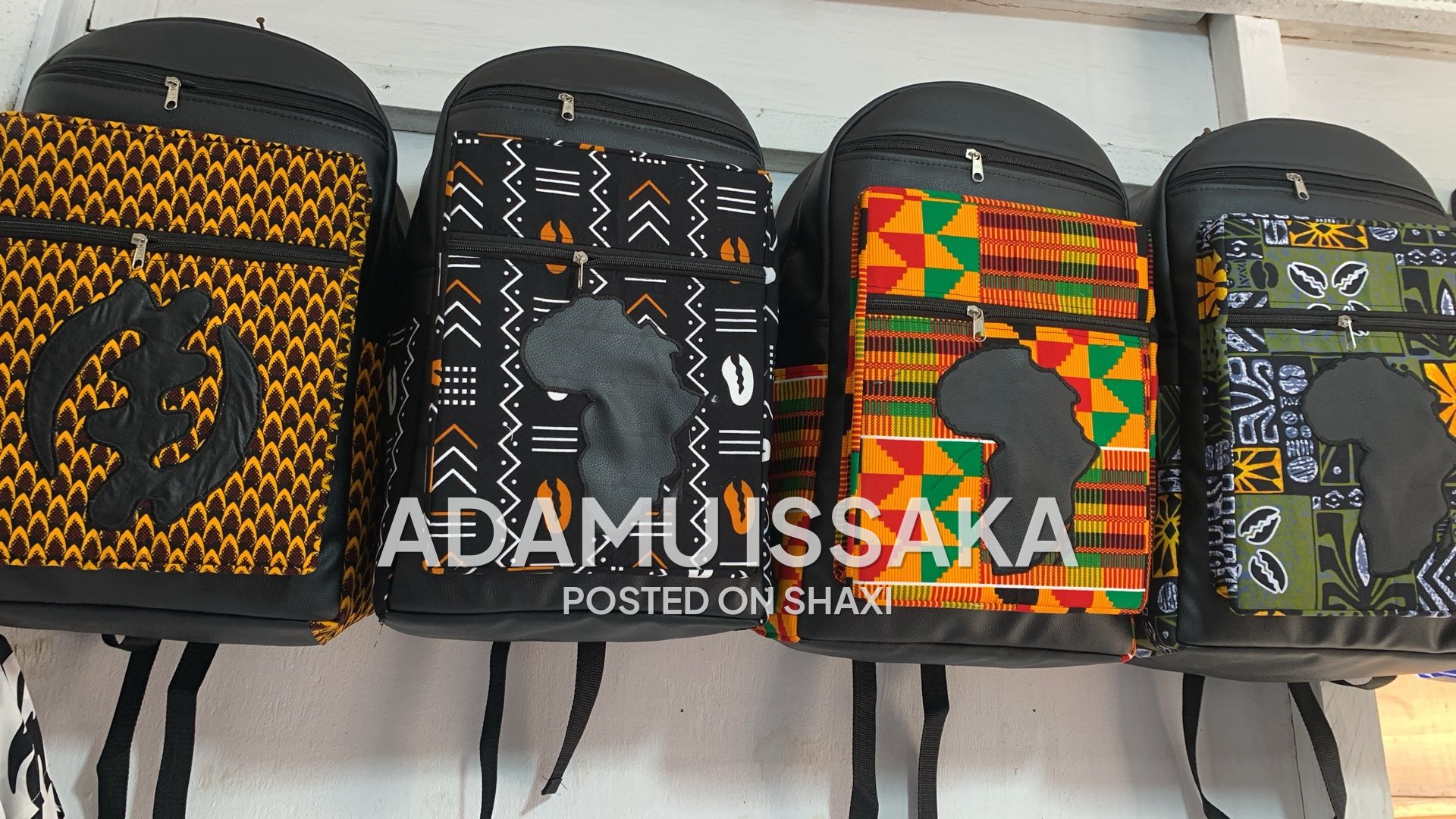 Backpack photo 4