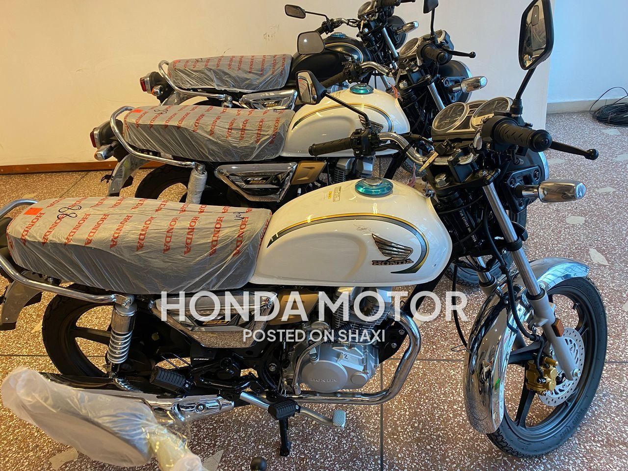 Brand New Honda Motor Bikes photo 4