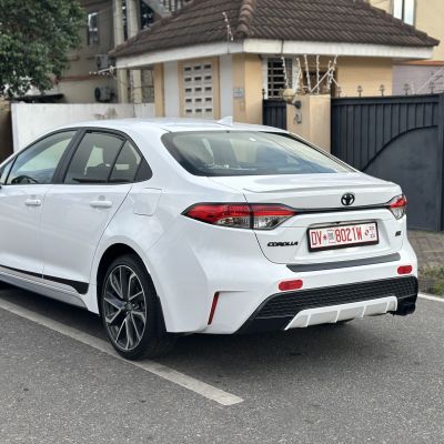 Toyota Corolla SE