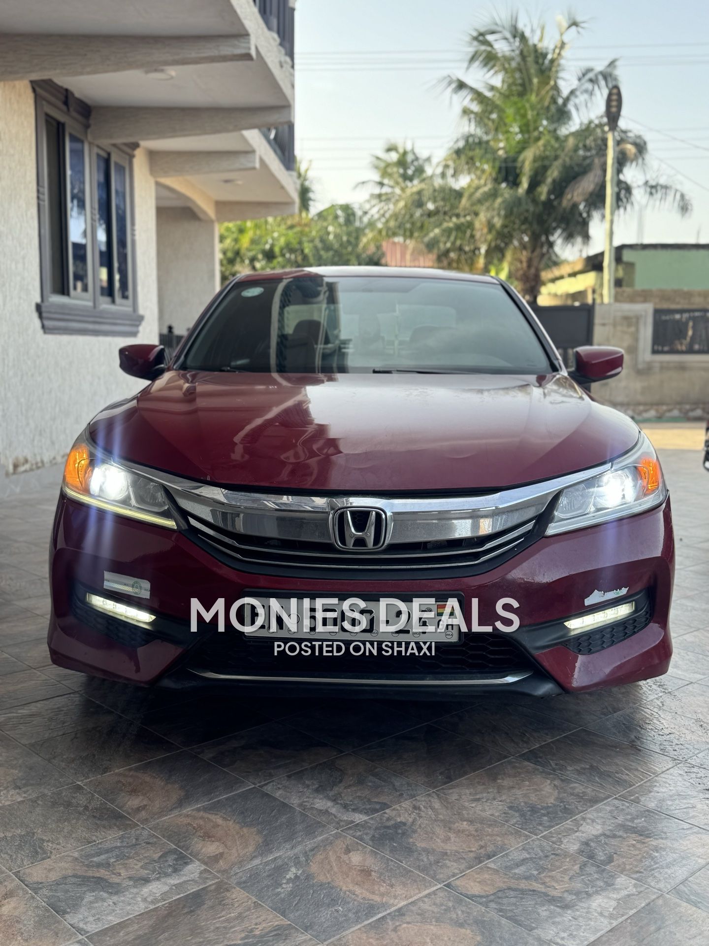 2016 Honda Accord sport photo 1