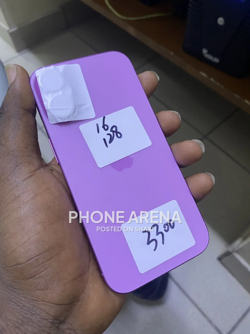 iPhone 16, 128GB photo 2